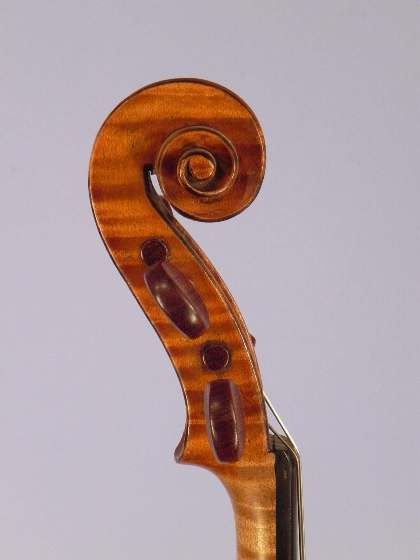 C809 - French violin labelled "The Carrodus" - Image 3