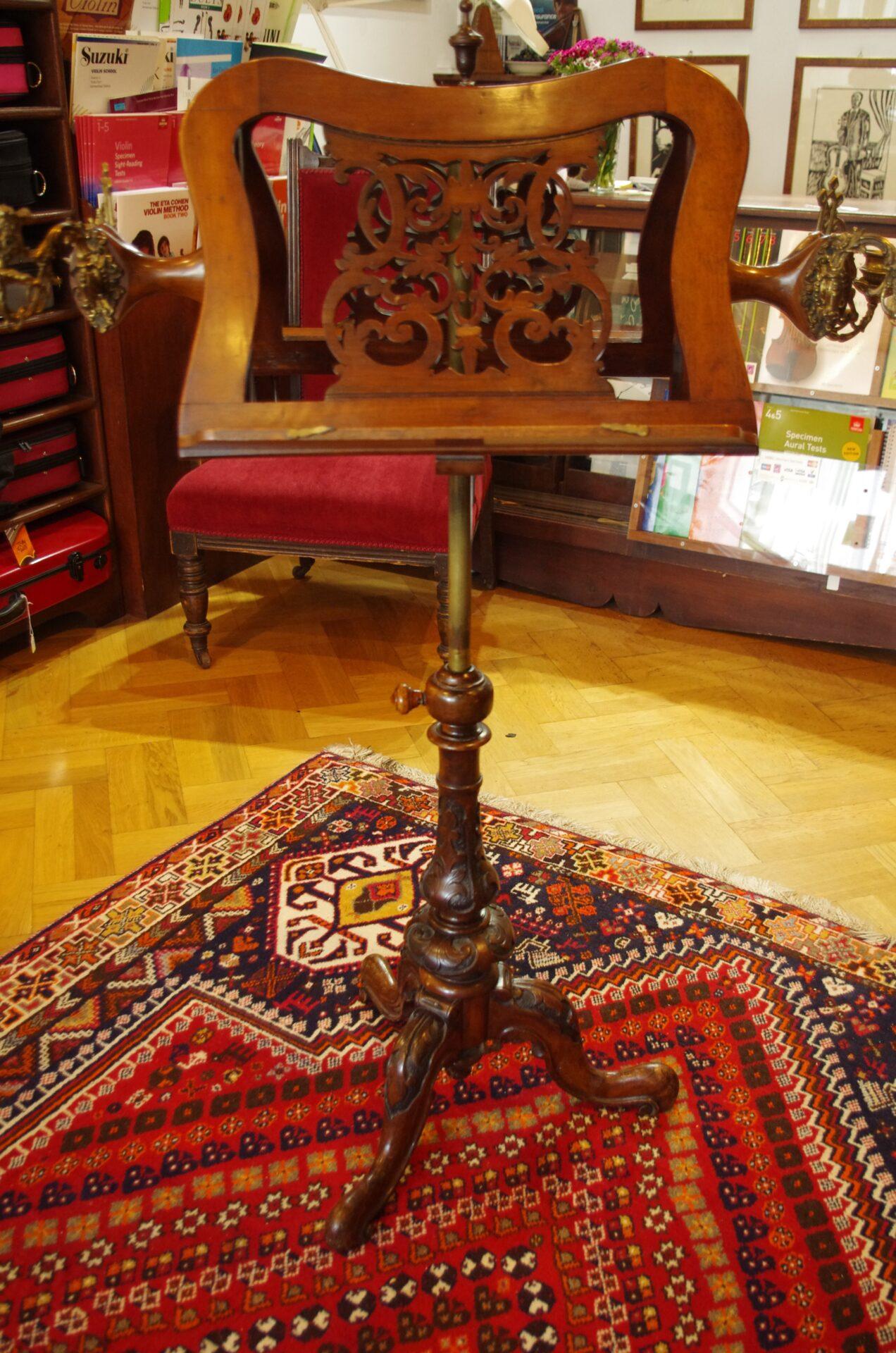 17615 Fine 19thC mahogany duet music stand