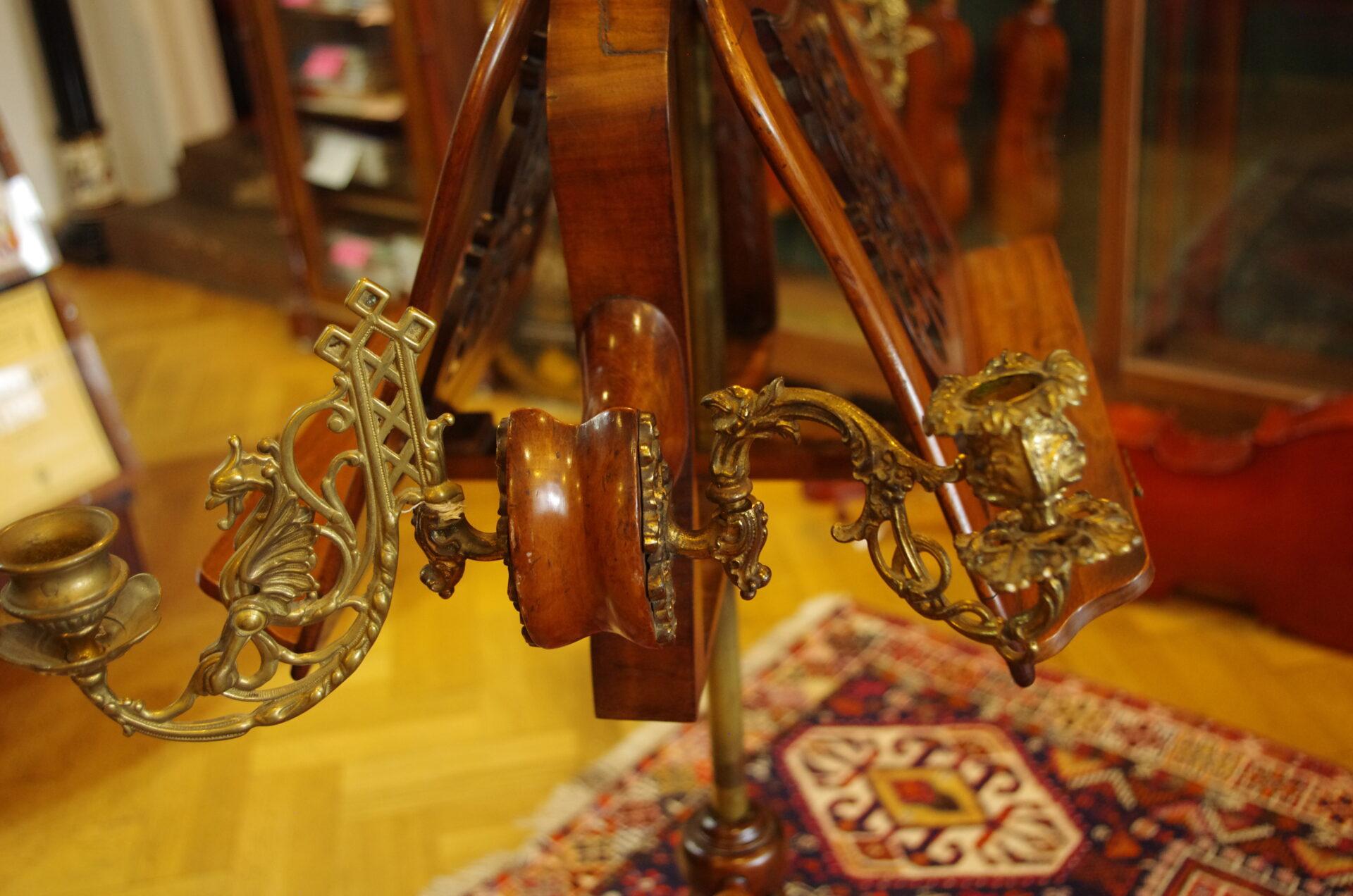 17615 Fine 19thC mahogany duet music stand - Image 4