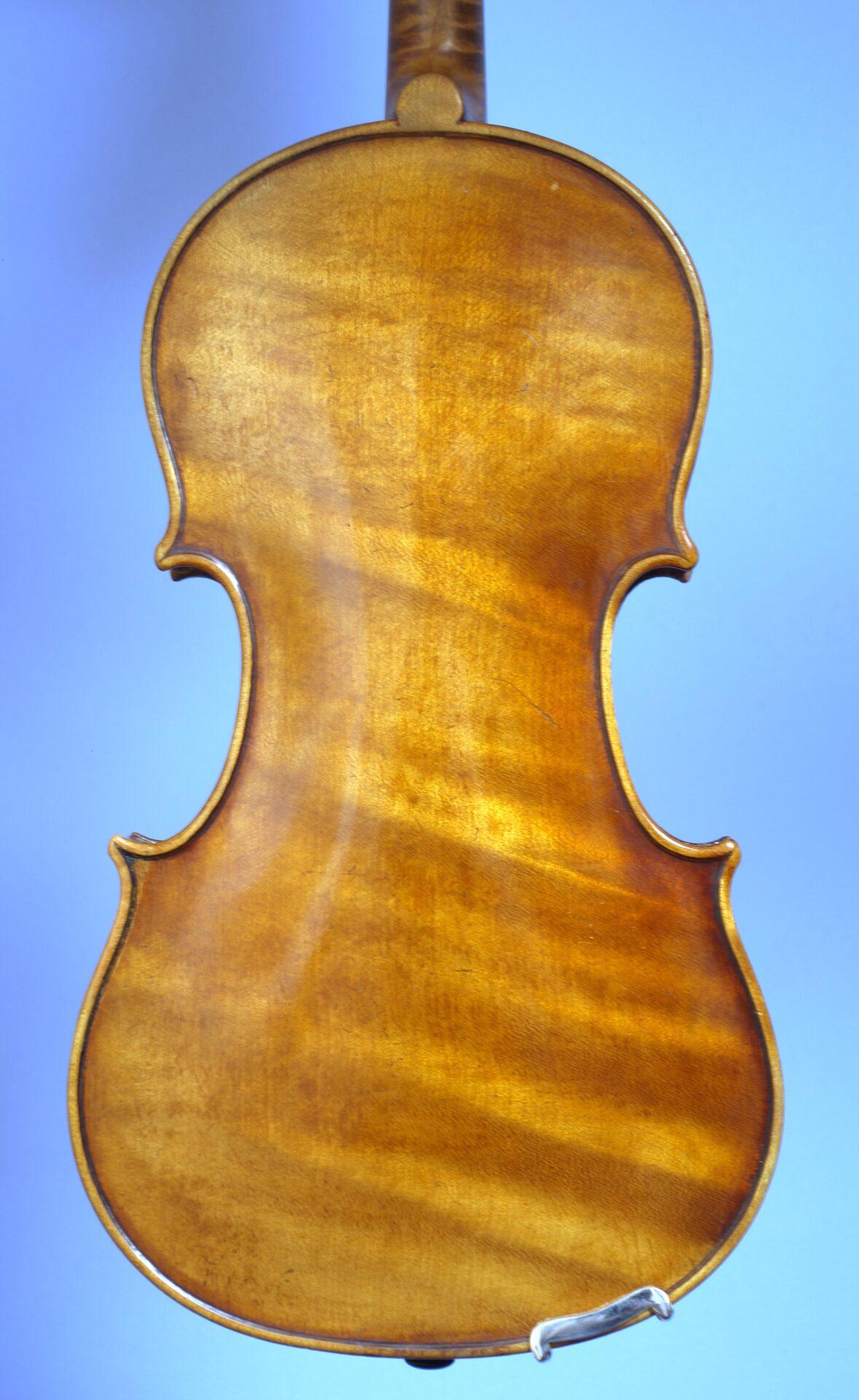 15940a Fine possibly Bohemian violin - Image 3