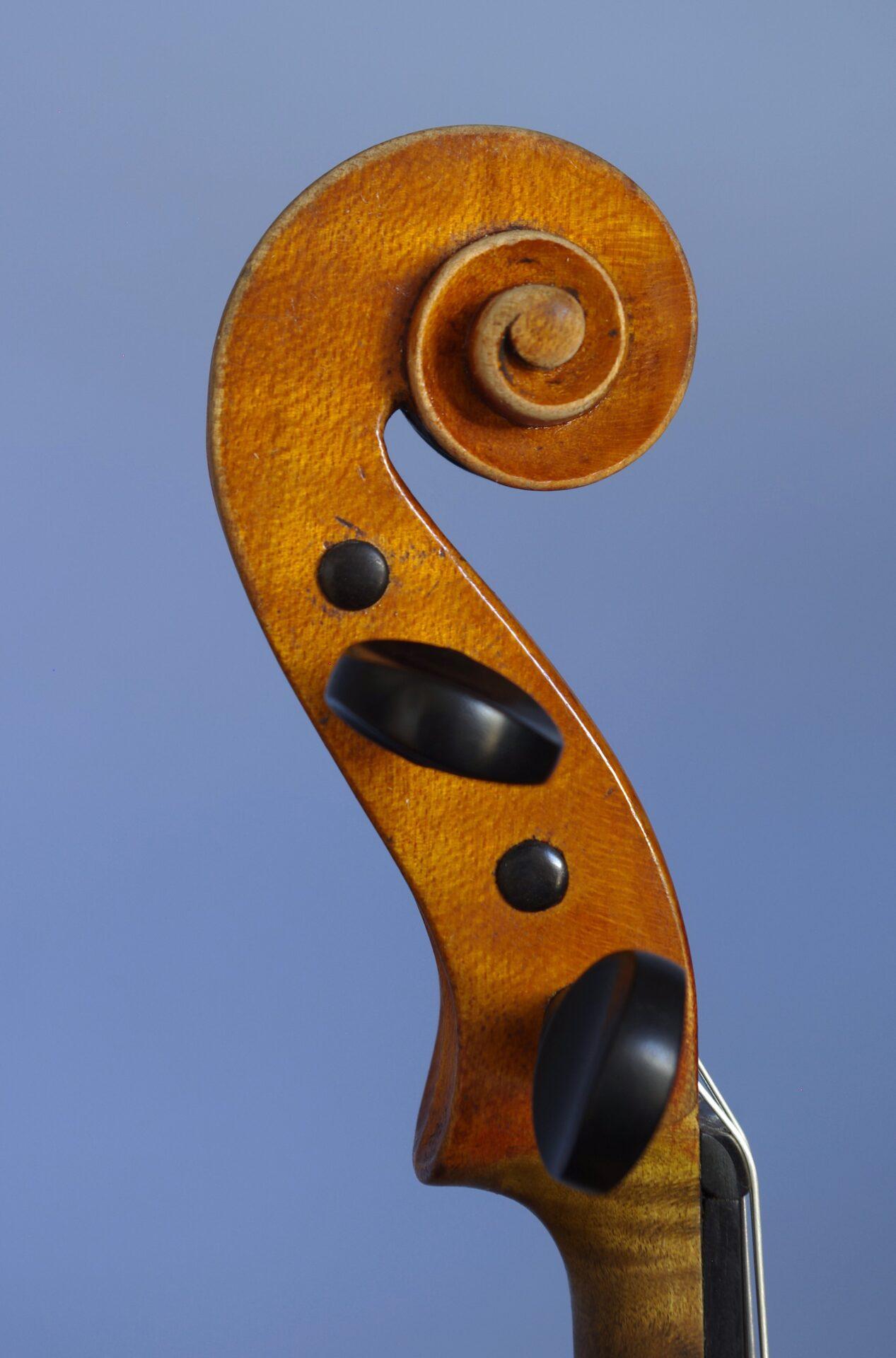 17925 Good English violin by G Nelson 1912 - Image 3